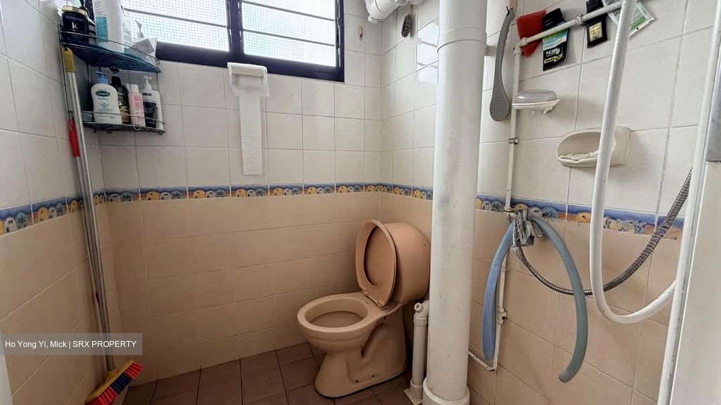 Blk 130 Yio Chu Kang Ville (Ang Mo Kio), HDB 4 Rooms #552497291